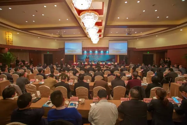 1458607114695547hczm.jpg 640.webp (11).jpg